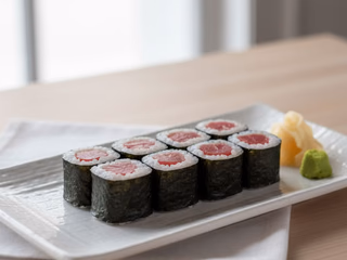 Hosomaki Tekka-Maki served at Hito